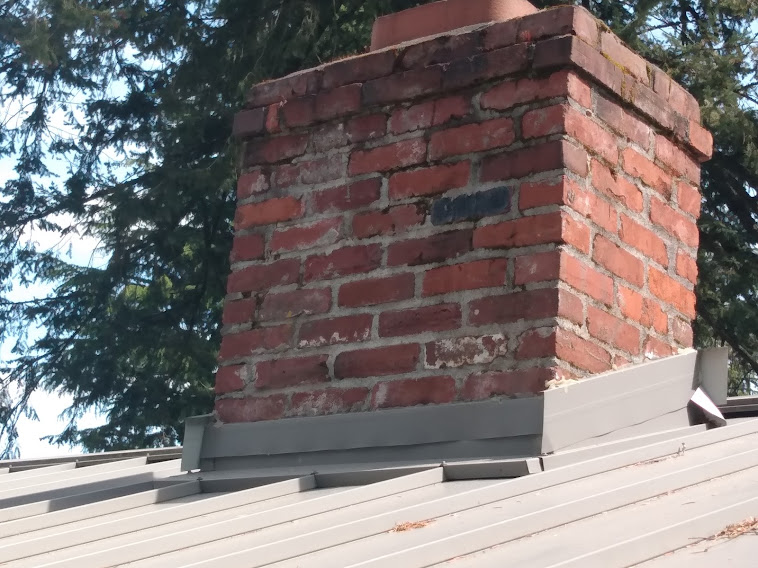 Linear-chimney-flashing